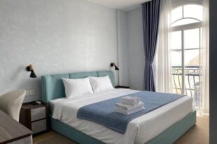 Khách sạn Boutique Sandora – Sunset Town