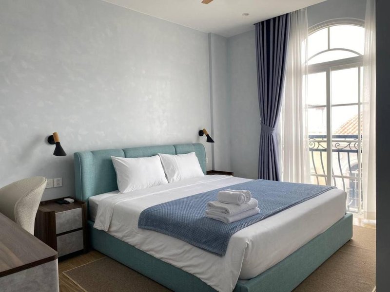 Khách sạn Boutique Sandora – Sunset Town